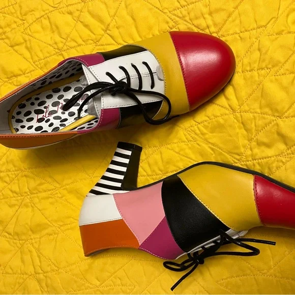 Lola Ramona NIB/ Unworn Colorful Patchwork with Stripe Heel Women's Shoes - Picture 3 of 11